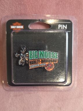 Harley-Davidson Big Moose Enamel Pin in Green/Orange/Black